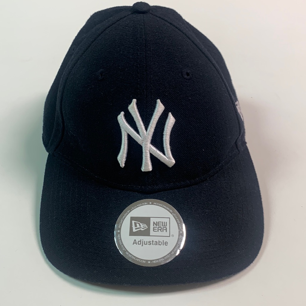 New York Yankee Baseball Hat New Era Fits Mens Navy League Adjustable Hat